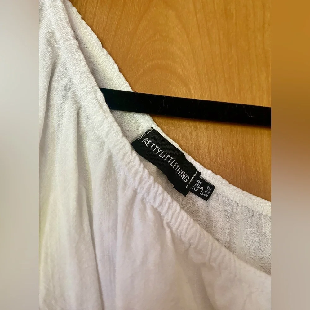 PrettyLittleThing linen Cream Off-Shoulder Blouse - Picture 3 of 4